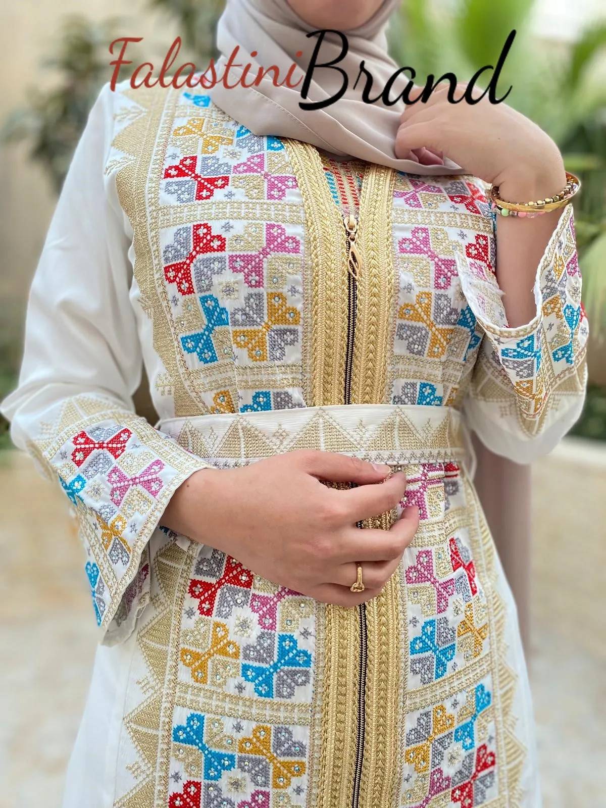 2 Pieces White Moroccan Like Kaftan Dress with Palestinian Embroidery