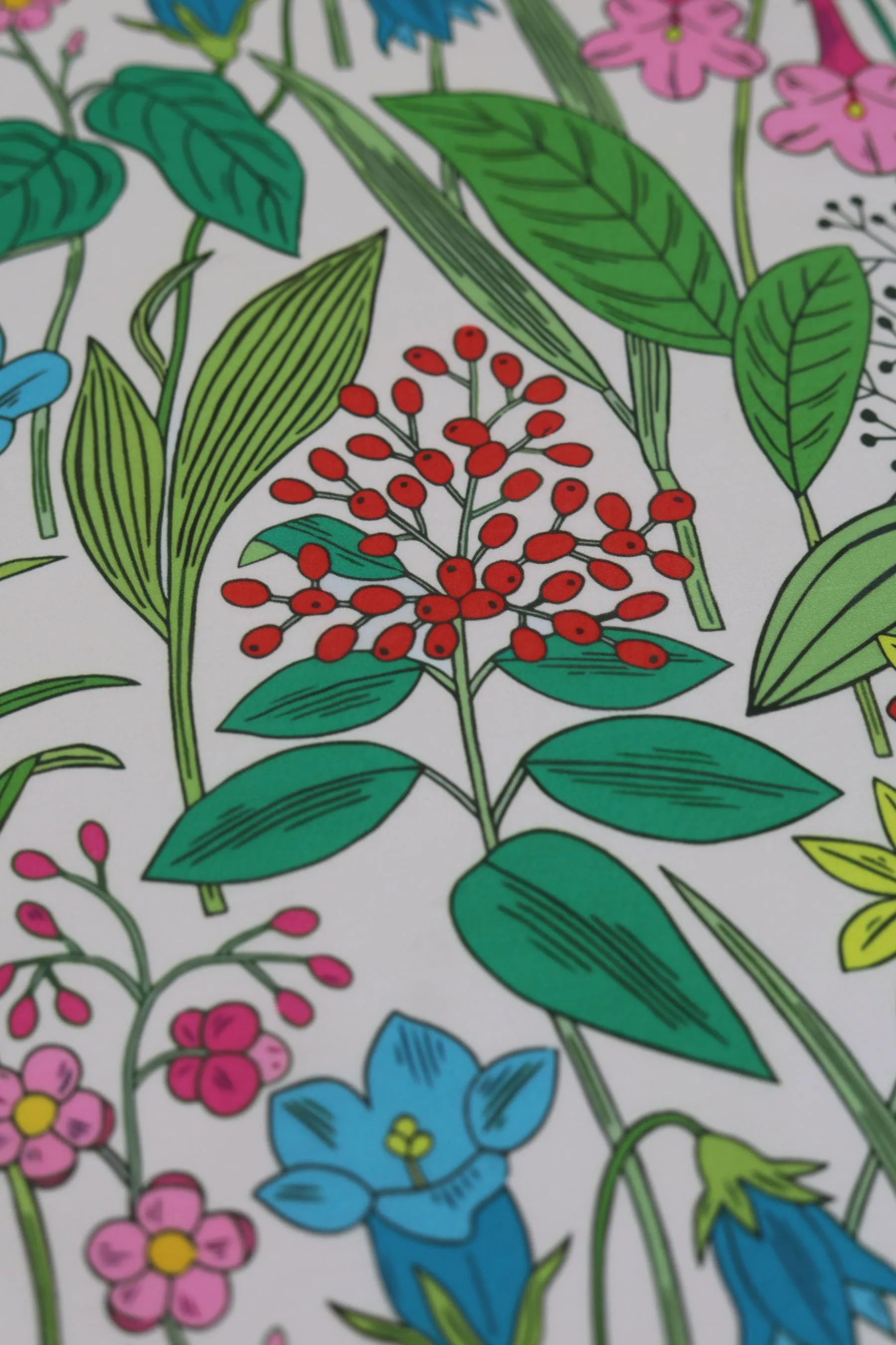 Colorful Botanical Pattern Printed Muslin Fabric