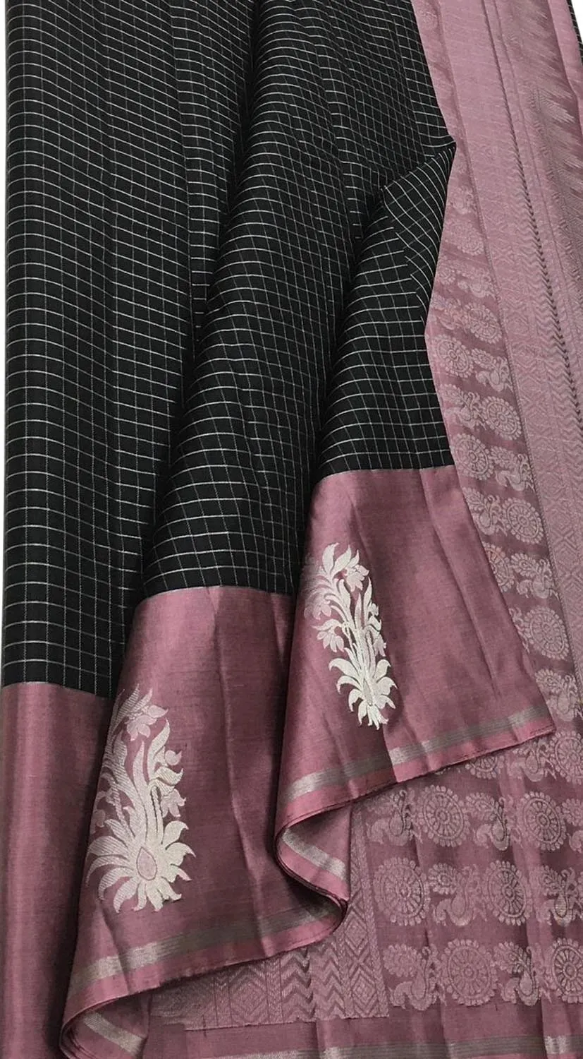 Exquisite Black Kanjeevaram Silk Saree Handloom