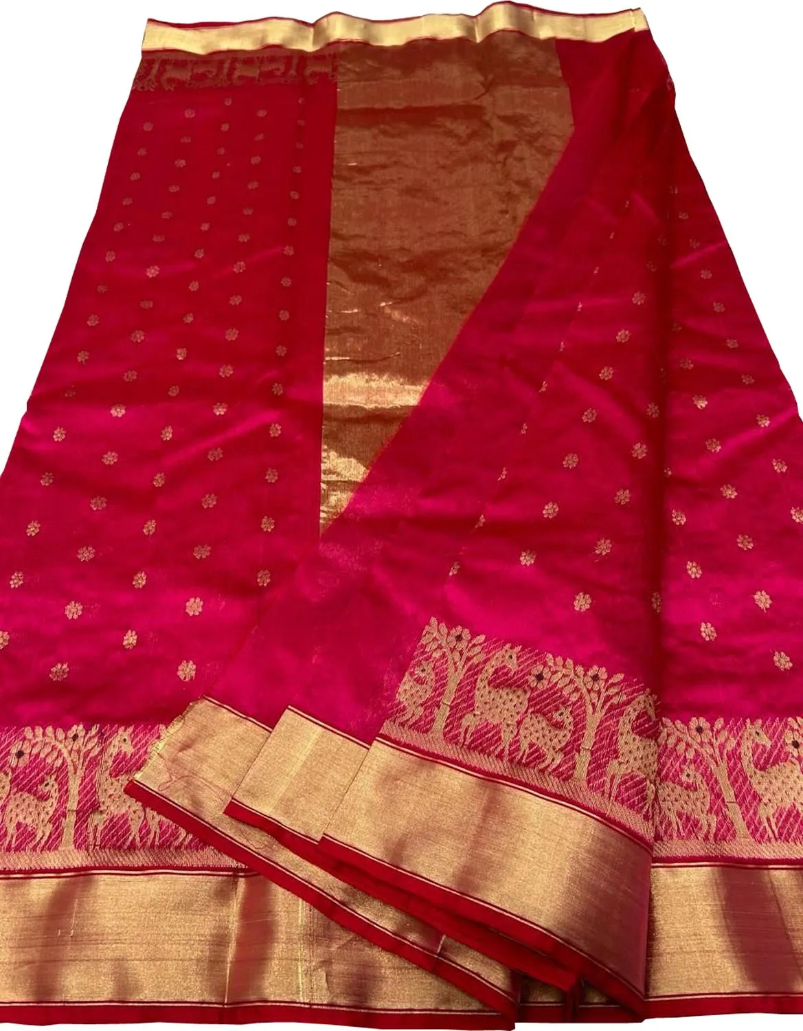 Exquisite Red Chanderi Handloom Pure Silk Saree: Timeless Elegance