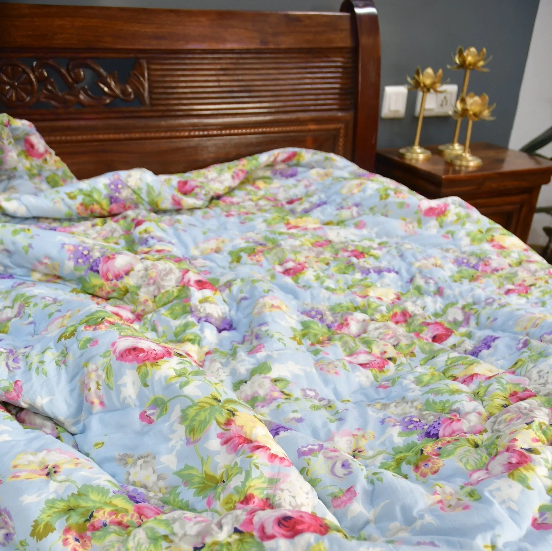 Sky Blue Floral Quilt