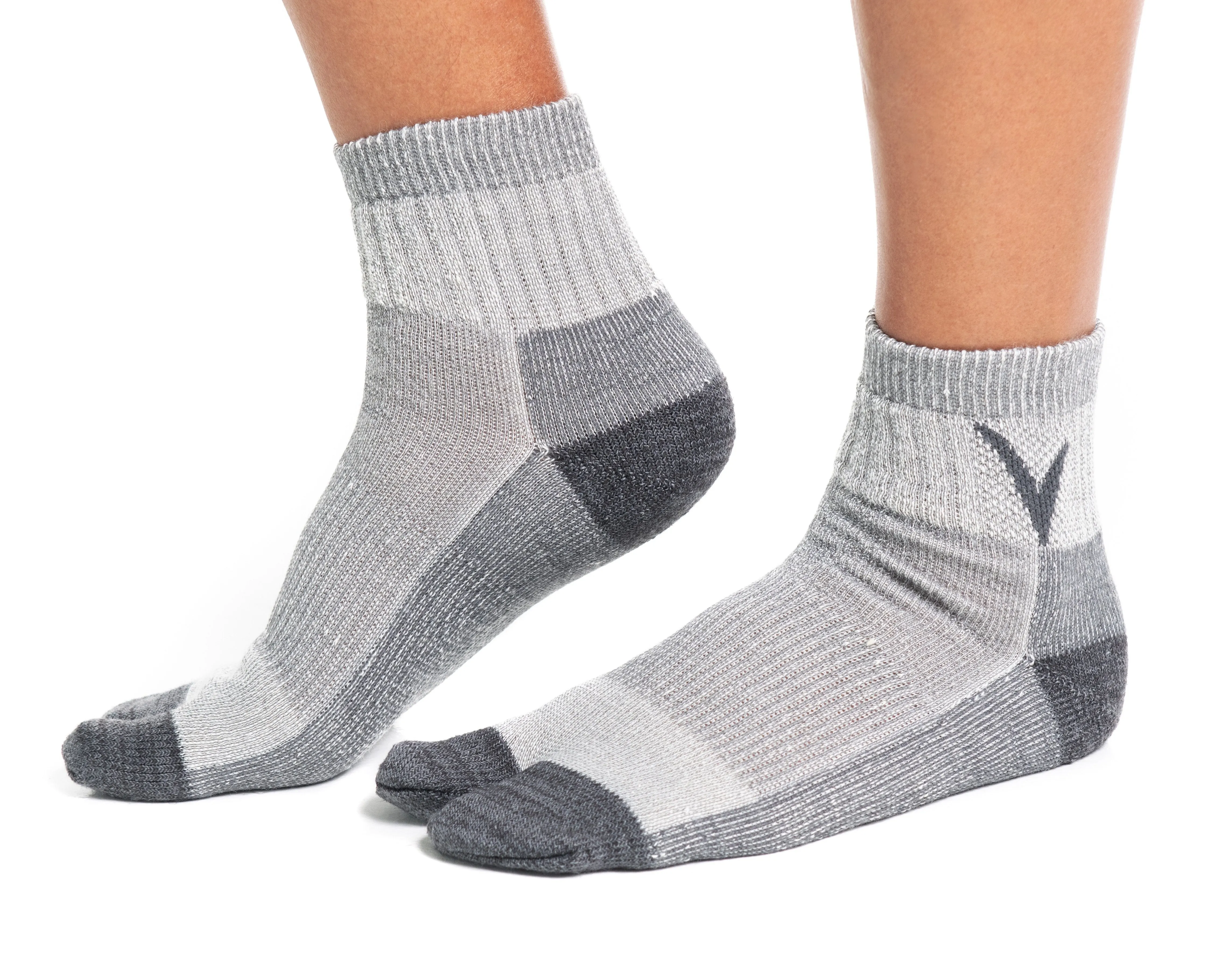 V-Toe Wool  Light Grey Casual or Hiking Flip-Flop Tabi Big Toe Chaco Socks