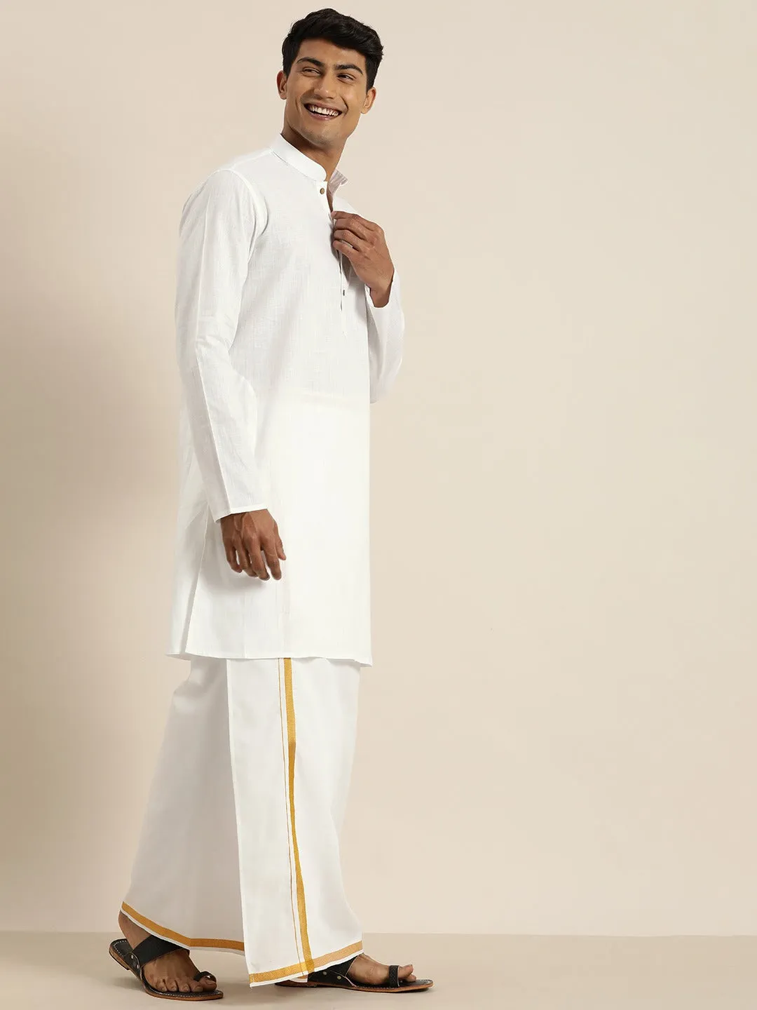 Vastramay Men's White Cotton Kurta & Mundu