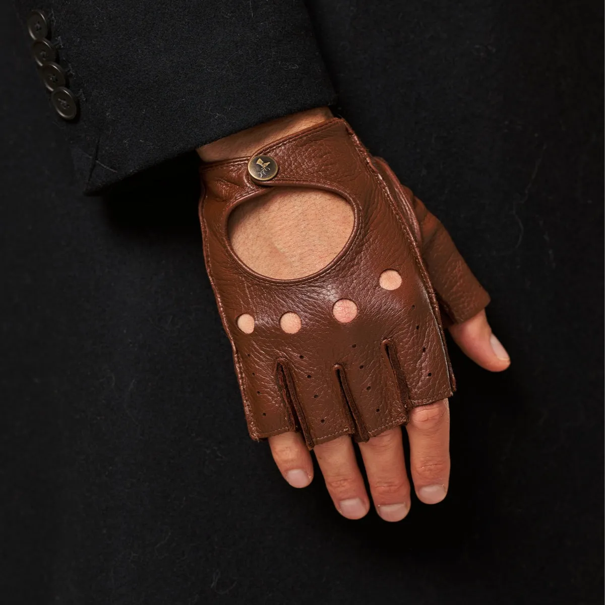 Zane (brown) – luxurious fingerless driving gloves made of American deerskin leather